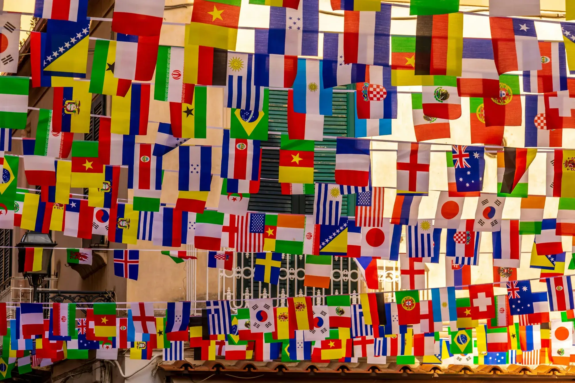 Life between two cultures — how not to lose either one